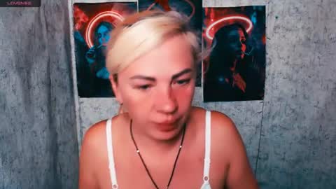 Alina online show from June 18, 2026, 4:46 am