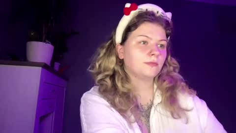 Alina online show from June 8, 2026, 9:59 pm