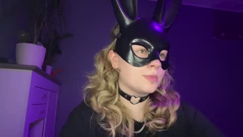 Alina online show from June 11, 2026, 9:46 pm