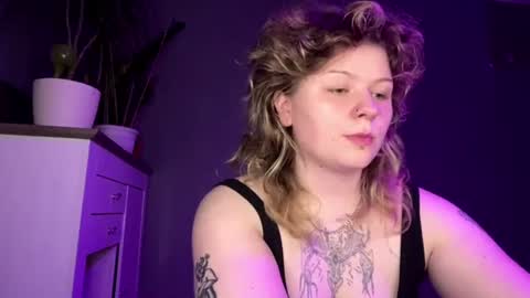 Alina online show from June 25, 2026, 5:39 pm