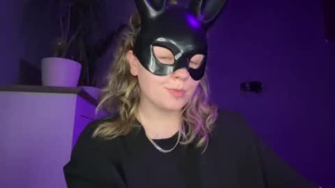 Alina online show from July 3, 2026, 10:05 pm