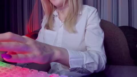 alinaocean online show from February 24, 2026, 3:21 pm