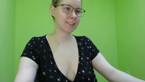 Snapshot of alinasei chatting on May 12, 2026, 12:57 pm alinasei online show from May 12, 2026, 12:57 pm