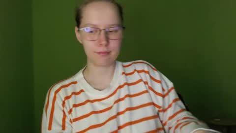 Snapshot of alinasei chatting on May 27, 2026, 1:08 pm alinasei online show from May 27, 2026, 1:08 pm