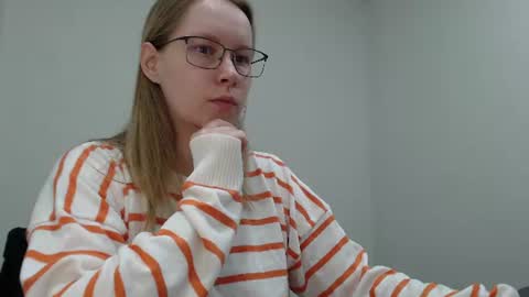 alinasei online show from July 9, 2026, 6:17 am
