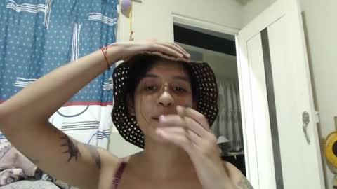 Snapshot of alinawoolf_ chatting on June 3, 2026, 4:26 am Ali online show from June 3, 2026, 4:26 am