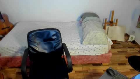 Snapshot of aliotttwink chatting on January 10, 2026, 3:41 am AliotTwink online show from January 10, 2026, 3:41 am