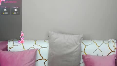 alisa__kelly online show from October 8, 2025, 1:58 am