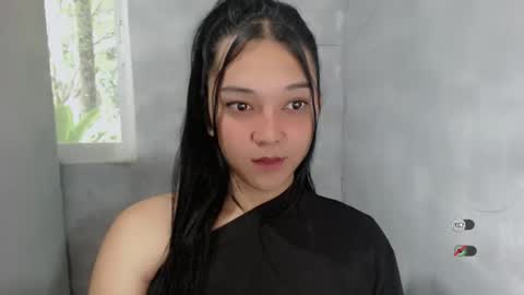 Shanti xhey online show from October 27, 2025, 11:20 pm