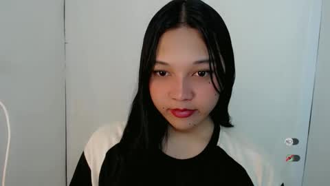 Shanti xhey online show from April 8, 2026, 10:43 pm