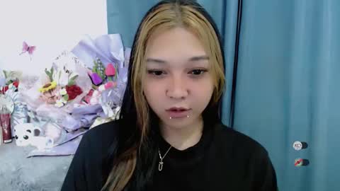 Shanti xhey online show from May 13, 2026, 3:42 pm