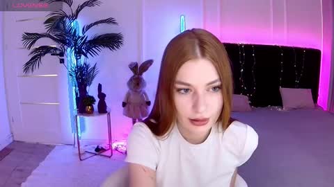 alisa_woood online show from March 14, 2026, 3:28 pm