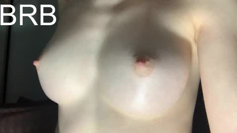 Snapshot of alisaa_01 chatting on November 4, 2025, 1:38 am Alice Fansly Alisa01 online show from November 4, 2025, 1:38 am