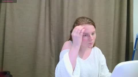 Snapshot of alisaabby chatting on June 20, 2026, 7:38 pm Alisa online show from June 20, 2026, 7:38 pm