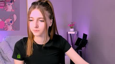 Alisa online show from November 16, 2025, 10:21 am