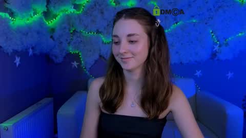 Alisa online show from March 5, 2026, 9:33 pm