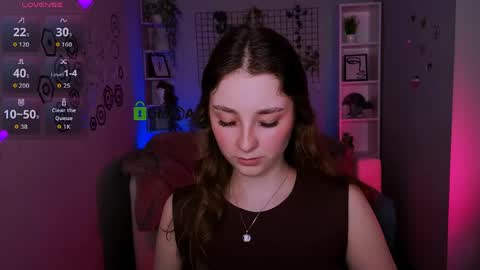 Alisa online show from April 30, 2026, 8:57 pm