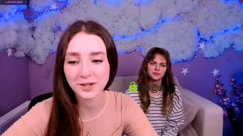 Snapshot of alisabliss chatting on June 3, 2026, 9:23 am Alisa online show from June 3, 2026, 9:23 am