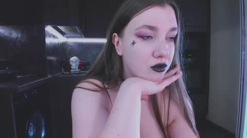 Snapshot of alisaxfox chatting on May 10, 2026, 8:52 am Alisa online show from May 10, 2026, 8:52 am