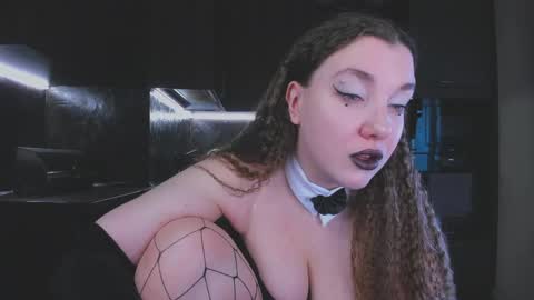 Snapshot of alisaxfox chatting on May 18, 2026, 9:48 am Alisa online show from May 18, 2026, 9:48 am