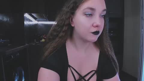 Snapshot of alisaxfox chatting on June 12, 2026, 8:24 am Alisa online show from June 12, 2026, 8:24 am
