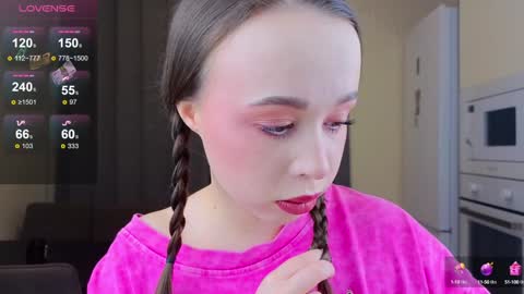 Snapshot of alise_kitty chatting on January 4, 2025, 11:43 am alise online show from January 4, 2025, 11:43 am