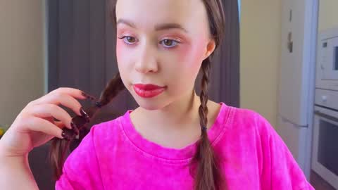 Snapshot of alise_kitty chatting on February 6, 2025, 11:54 am alise online show from February 6, 2025, 11:54 am