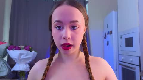 Snapshot of alise_kitty chatting on December 17, 2025, 9:48 am alise online show from December 17, 2025, 9:48 am