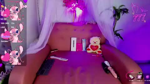 Snapshot of alise_mason chatting on June 20, 2026, 5:32 am alise_mason online show from June 20, 2026, 5:32 am