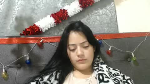 alisha_9997 online show from December 5, 2024, 12:22 pm