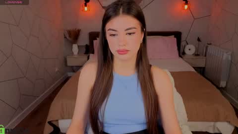 Alisha online show from April 17, 2026, 9:23 am