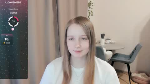 Alya online show from November 22, 2025, 7:40 am