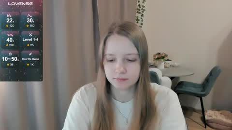 Alya online show from March 28, 2026, 8:19 pm