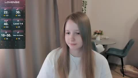 Alya online show from April 23, 2026, 1:57 pm