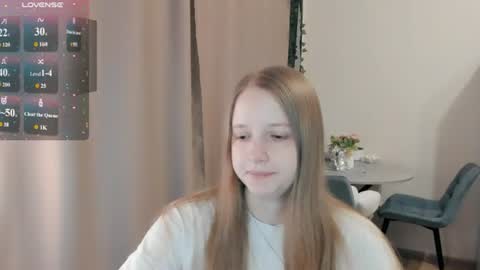 Alya online show from July 14, 2026, 2:23 pm