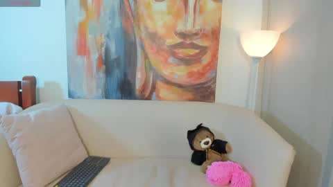 Alisha online show from April 30, 2026, 3:07 pm