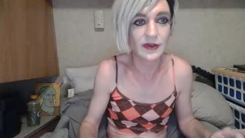 Snapshot of alishaluv chatting on June 4, 2026, 3:01 am Alisha online show from June 4, 2026, 3:01 am