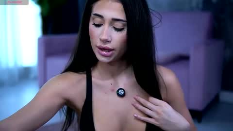 Alishaskye online show from December 2, 2025, 4:40 am