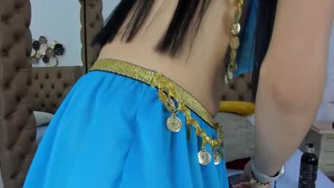 Snapshot of alison_carde05 chatting on December 21, 2025, 12:56 pm Alison online show from December 21, 2025, 12:56 pm