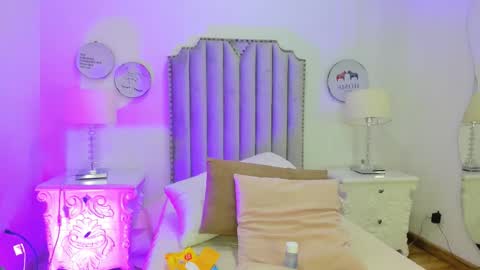 Snapshot of alison_carde05 chatting on February 16, 2026, 7:21 pm Alison online show from February 16, 2026, 7:21 pm