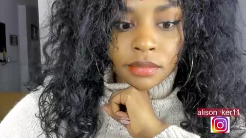 Snapshot of alison_ker chatting on December 15, 2024, 8:41 am Sofias house online show from December 15, 2024, 8:41 am