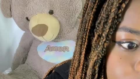 Snapshot of alison_ker chatting on September 23, 2025, 10:29 am Sofias house online show from September 23, 2025, 10:29 am