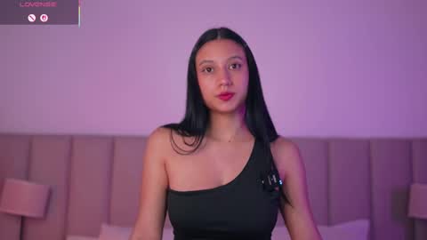 Alison  online show from September 24, 2025, 2:37 am