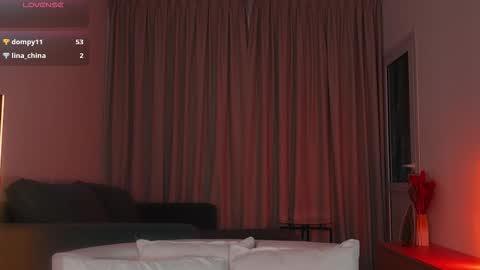 Alison  online show from December 14, 2025, 11:04 am