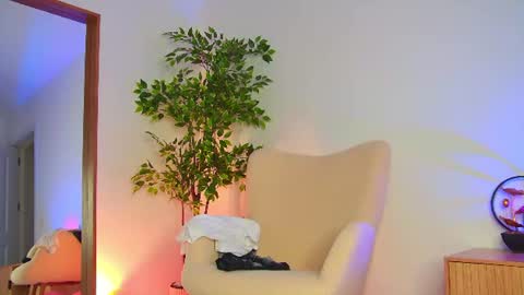 Snapshot of alissa_foxx chatting on July 24, 2026, 12:14 pm alissa_foxx online show from July 24, 2026, 12:14 pm