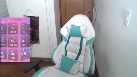 Snapshot of alissa_morrison chatting on June 8, 2026, 6:41 pm alissa_morrison online show from June 8, 2026, 6:41 pm