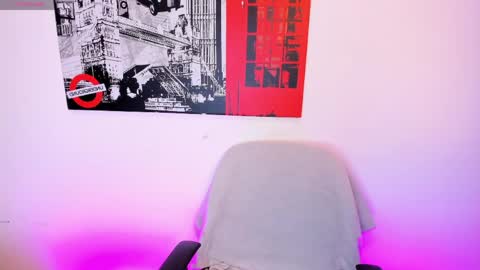 Snapshot of alissa_smith_ chatting on May 14, 2026, 2:02 pm alissa_smith_ online show from May 14, 2026, 2:02 pm