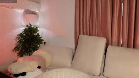 Alissa online show from March 1, 2025, 12:34 pm