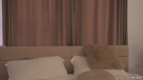 Snapshot of alissa_wxw chatting on March 1, 2025, 10:24 am Alissa online show from March 1, 2025, 10:24 am