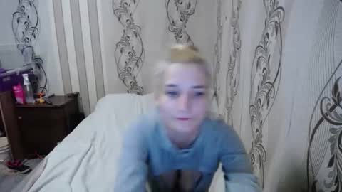 Snapshot of alissaclentx chatting on December 4, 2025, 10:40 pm alissaclentx online show from December 4, 2025, 10:40 pm